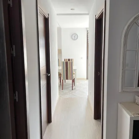 Apartment Vacation Mocan Hala